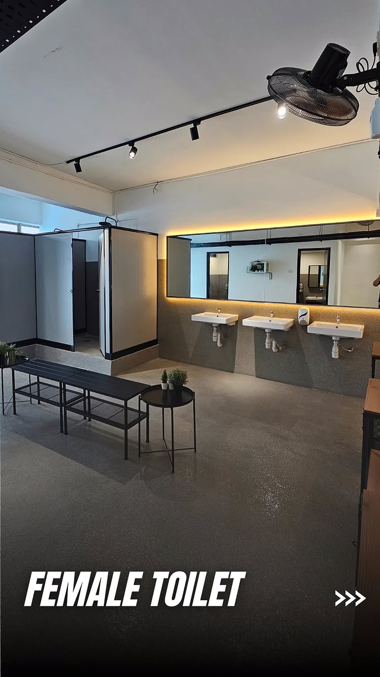 MODERN FEMALE TOILET